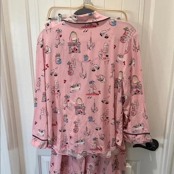 Kate Spade Pink Pajama Set with Black Trim - Picture 4 of 6
